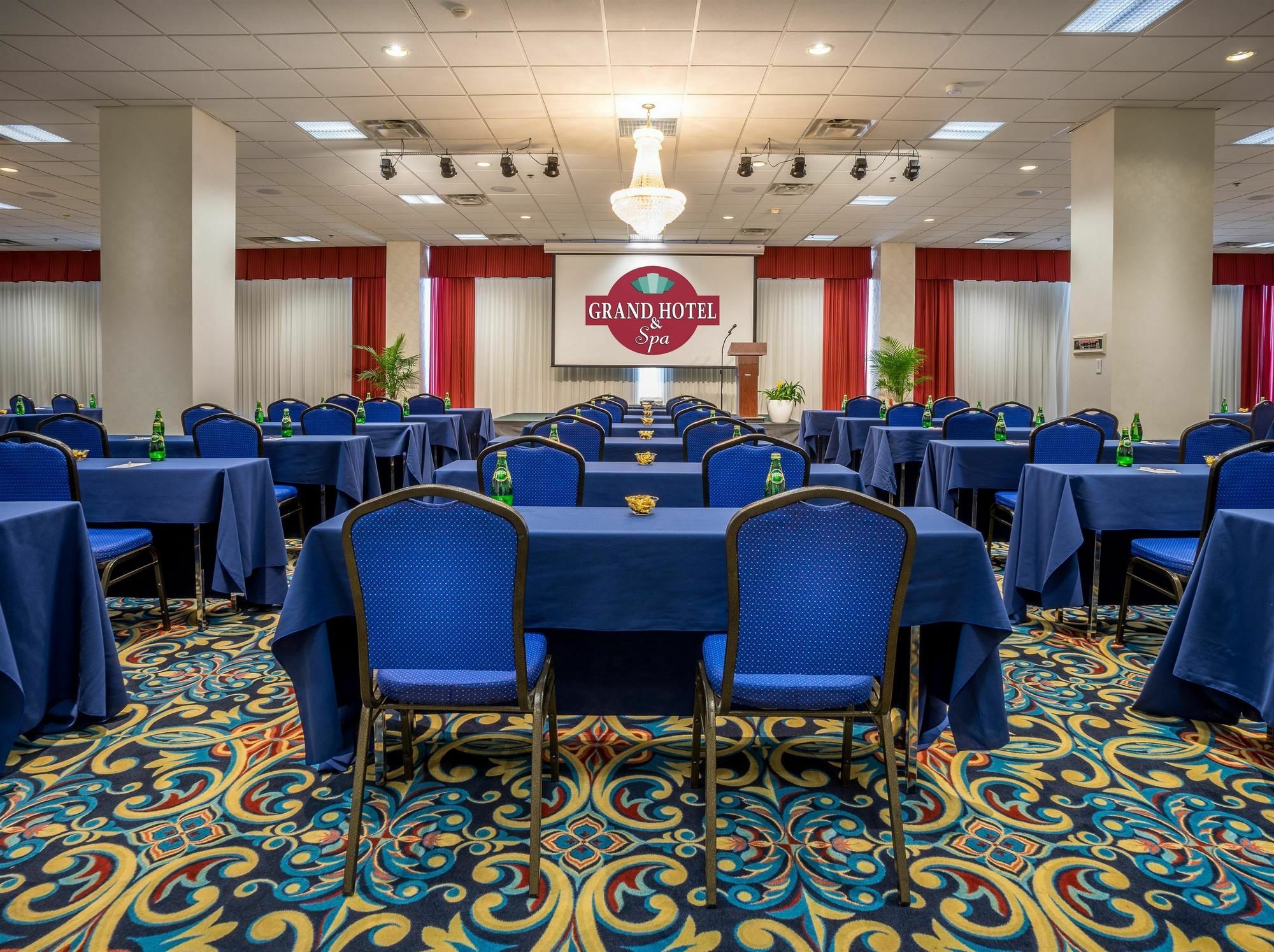 Grand Hotel Ocean City Oceanfront Exterior photo
