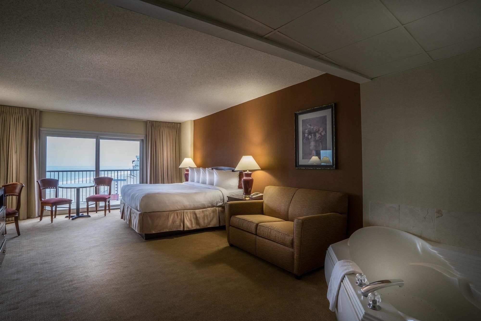 Grand Hotel Ocean City Oceanfront Exterior photo